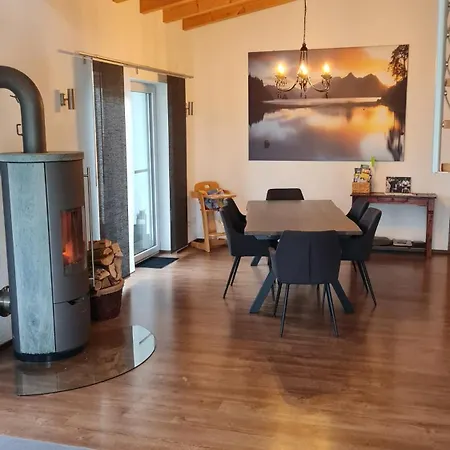 Am Weinberg דירה