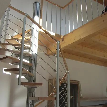 Am Weinberg דירה